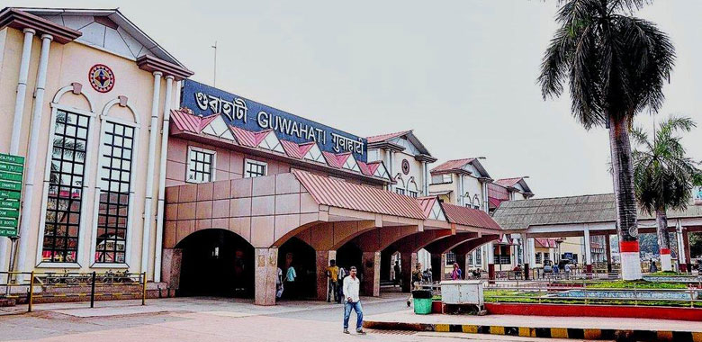 Arrival at Guwahati & Transfer to Shillong