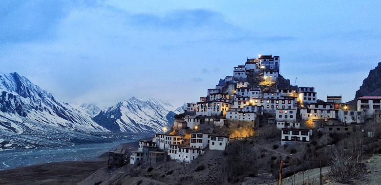 Kaza Local  - Kumzum La - Pass - Chandratal