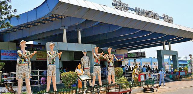 Arrival in Chandigarh & Transfer to Shimla
